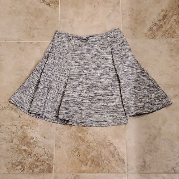 GAP black and white full circle skater skirt - Picture 1 of 7